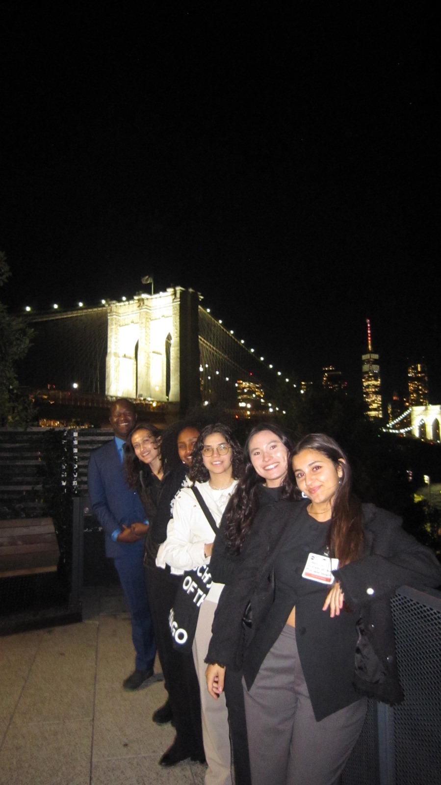 Student Group Pic 6 – Brooklyn Bridge